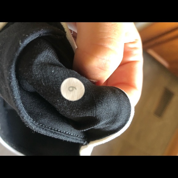 Lululemon Black Capris - Picture 4 of 4